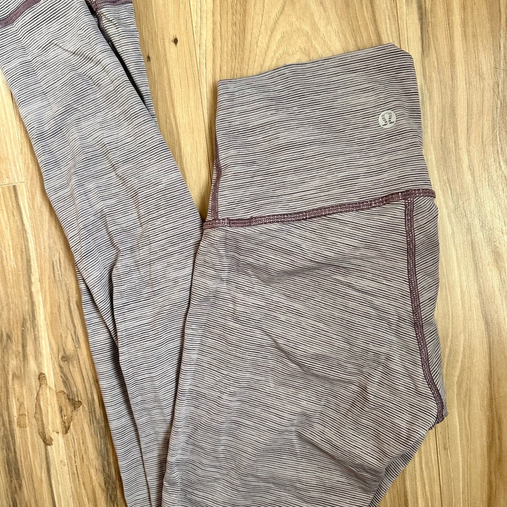 Lululemon leggings